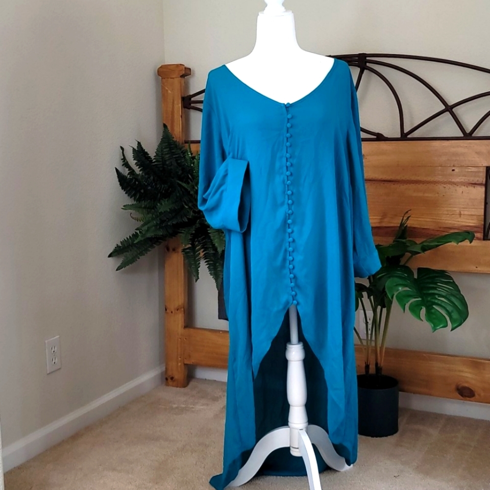 Torrid - 3x, High-Low Turquoise blouse